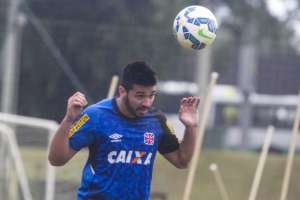 Série B: Galatasaray ensaia proposta de R$ 12 milhões por Luan, zagueiro do Vasco