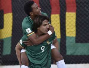 ELIMINATÓRIAS: Com um a menos, Bolívia vence em casa e complica Paraguai