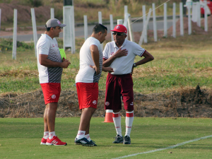 Série B: Náutico encara o já rebaixado Tupi com apenas uma mudança