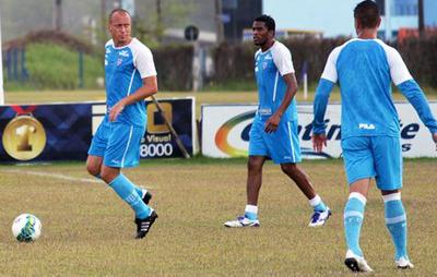 Para o importante duelo, o técnico Claudinei Oliveira não fez mistério e espera escalar a mesma equipe que venceu o Náutico - Foto: André Palma/Avaí FC