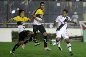 Criciúma x Vasco - Cruzmaltino pode afastar vexame e subir nesta rodada