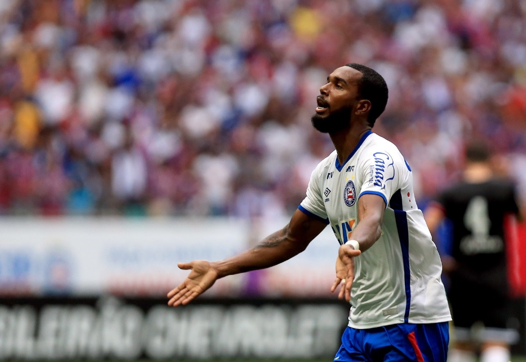 Luiz Antônio comemora o primeiro gol marcado na emocionante partida entre Bahia e Bragantino - Felipe Oliveira/EC Bahia/Divulgação Luiz Antônio comemora o primeiro gol marcado na emocionante partida entre Bahia e Bragantino - Felipe Oliveira/EC Bahia/Divulgação
