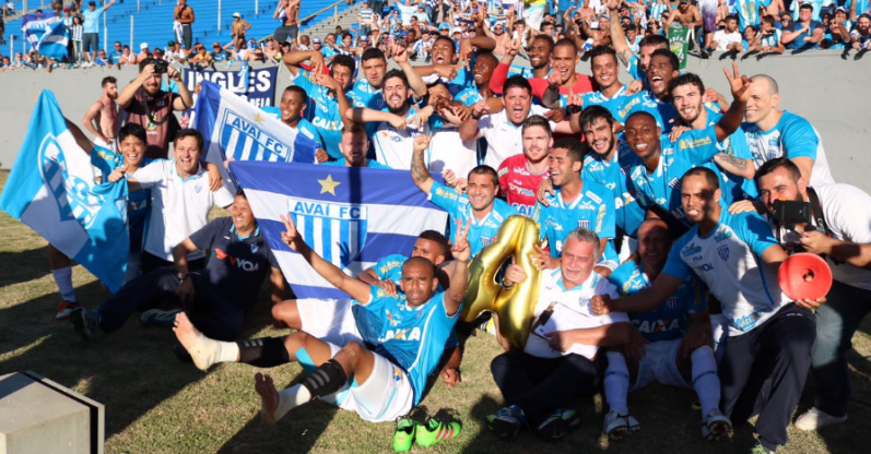 Avaí festejou o acesso ao Brasileirão com vitória em cima do Londrina, no norte do Paraná