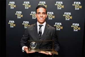 Wendell Lira aposta em Neymar como vencedor do Prêmio Puskas deste ano