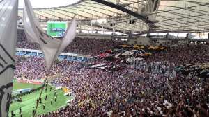 Série B: Em dois dias, torcida do Vasco esgota ingressos para jogo decisivo pelo acesso