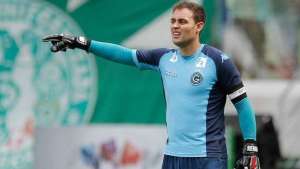 Série B: Dirigente do Goiás indica saída de goleiros para 2017