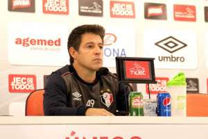 Série B: Técnico acredita em permanência do Joinville: 'confiança é grande'