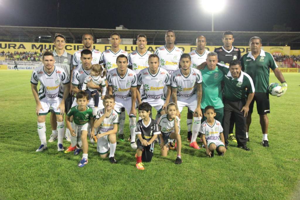 O Luverdense conseguiu manter boa parte do atual time para 2017. (Foto: Divulgação / LEC)