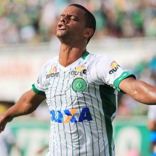 Após tragédia, conheça os 19 jogadores que ficarão na história da Chape 8 0002050212378 img