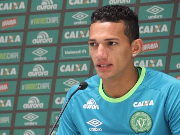 Após tragédia, conheça os 19 jogadores que ficarão na história da Chape 12 0002050212396 img