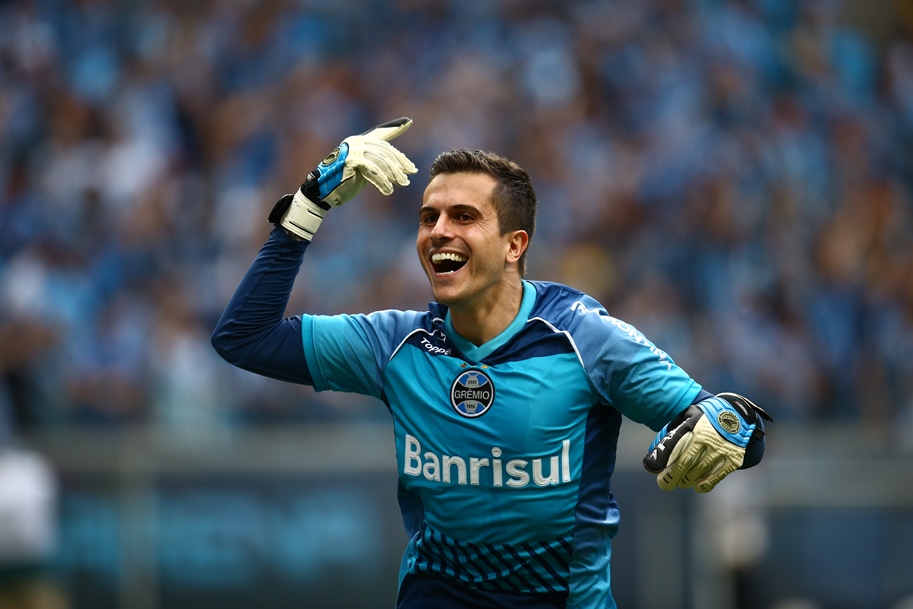 Campeão, Marcelo Grohe provoca o Inter: ‘Todo gremista é Sport desde pequeno’