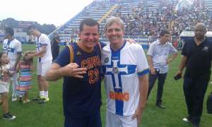 Com direito a Gabriel Jesus em campo, Jogo das Estrelas em Diadema é uma festa