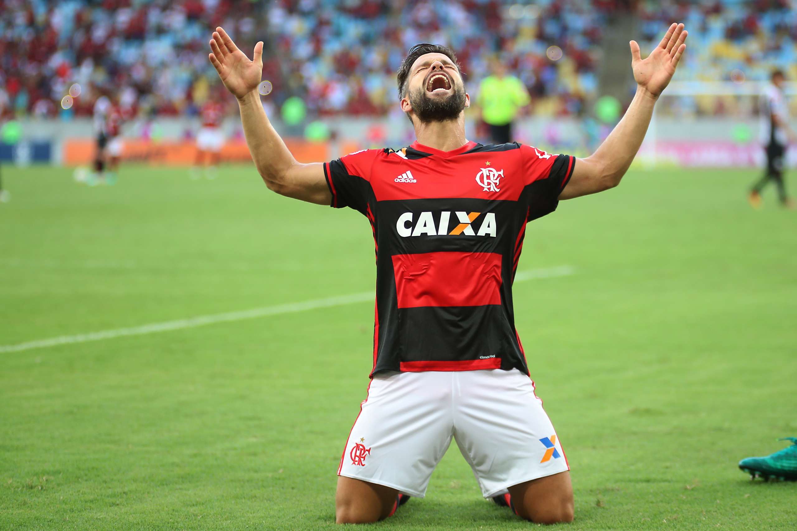 Escolhido para o time do Brasileirão, Diego fala em voltar à seleção