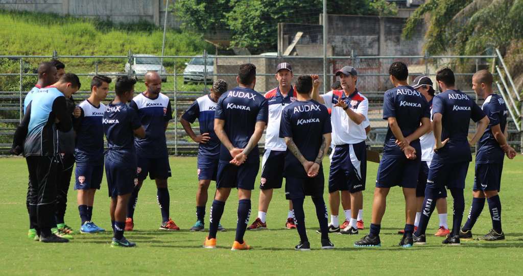 Elenco do Osasco Audax iniciou os treinamentos nesta terça-feira com 13 jogos - Gabriela Montesano/Osasco Audax