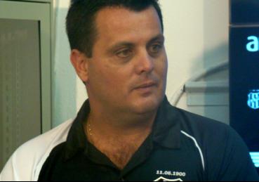 Gustavo Bueno com grande responsabilidade nas mãos