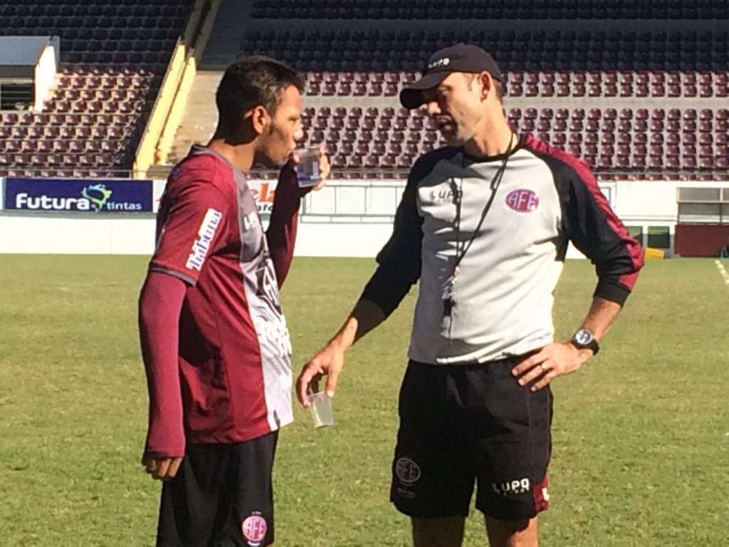 O técnico Antônio Picoli está aguardando reforços para a disputa do Paulistão