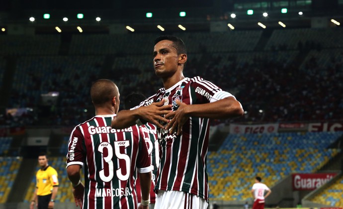 São Paulo quer retorno de Cícero e sugere troca ao Fluminense