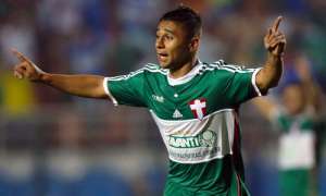 Palmeiras pode emprestar João Pedro, promessa da base, para a Chapecoense