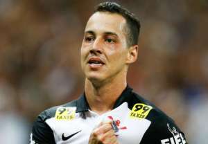 Paulistão: Rodriguinho reitera desejo de renovar com Corinthians e já projeta Seleção