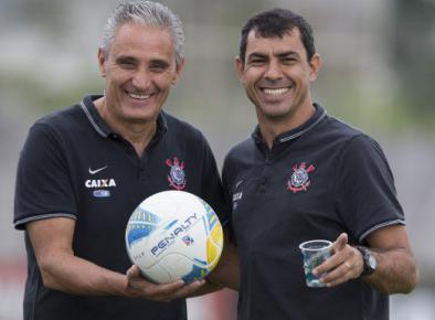 Fábio Carille foi credenciado por Tite