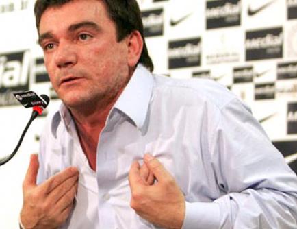 Andrez Sanchez enfiou Timão no buraco