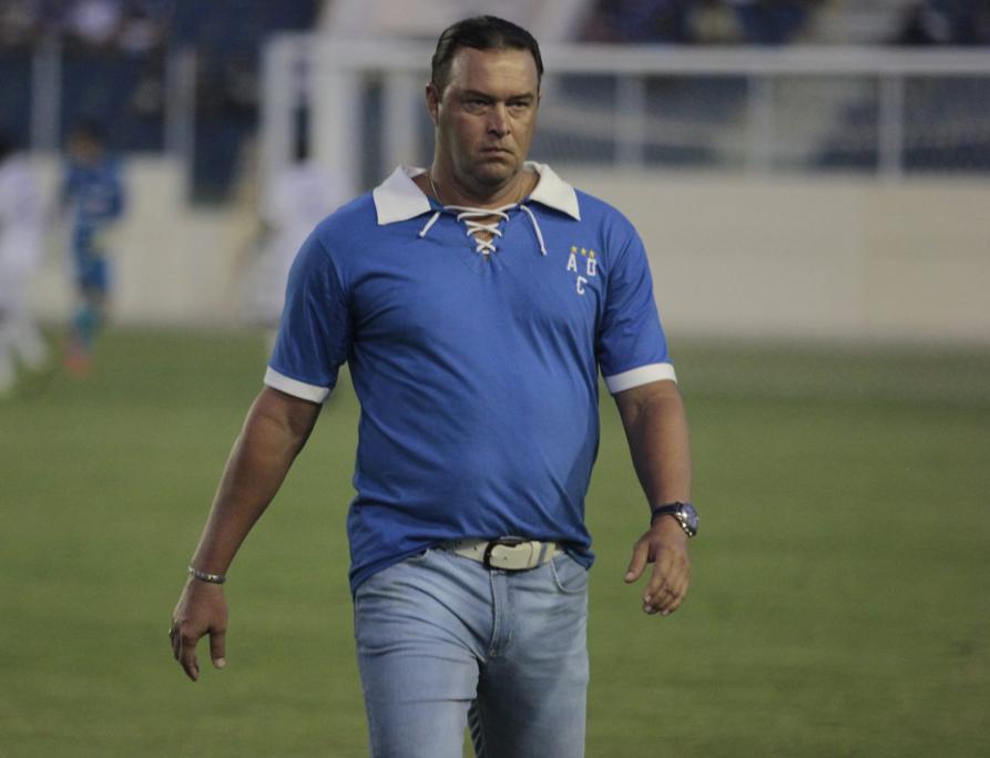 Roberto Fernandes é um dos nomes que teria recusado proposta do Mogi Mirim