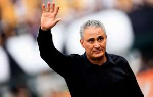 DANÇA DAS CADEIRAS: Timão orfão, quatro intocáveis e 26 trocas de técnicos