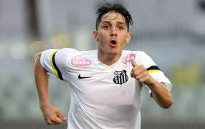 Lucas Otávio diz ter sondagens e pode não ficar na Vila Belmiro