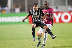 Paulistão: Santos encaminha acerto com Leandro Donizete, do Atlético-MG