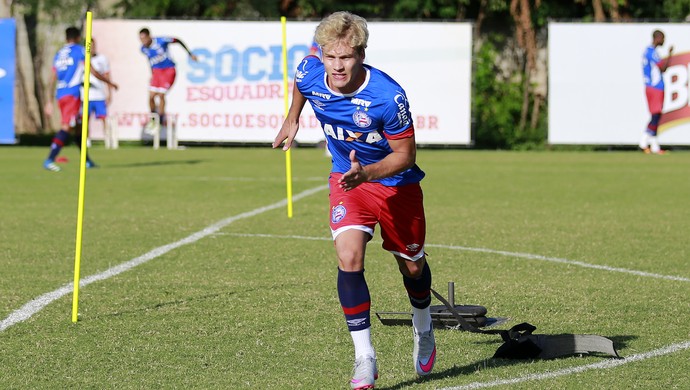 Catarinense: Chape deve promover 11 garotos da base ao profissional para 2017