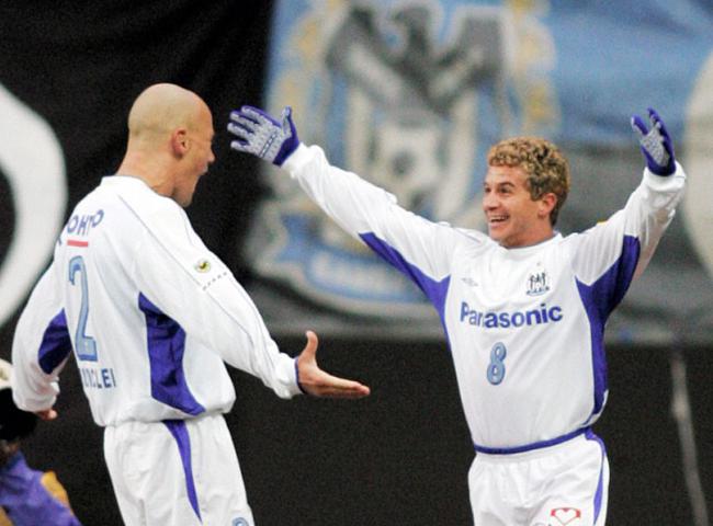 o meia Fernandinho acertou seu retorno à Ferroviária