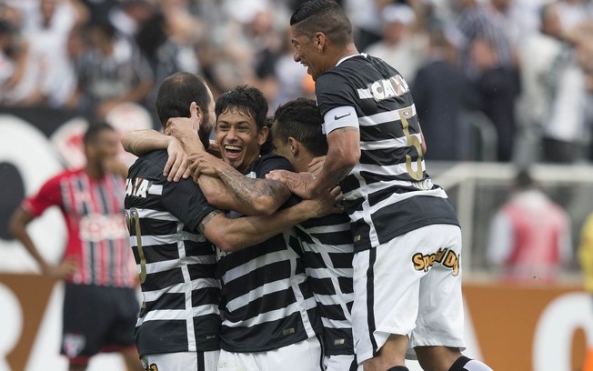 Ponte Preta entra na briga por Lucca, atacante do Corinthians