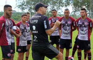Paulistão: Ferroviária se reapresenta e realiza primeiro treino do ano