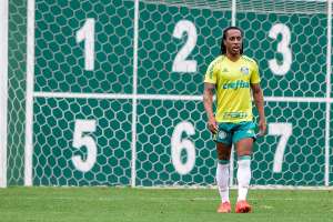 Atlético-MG “fecha” com Arouca e quer Marcelo, do Vitória