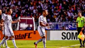 Reunião deixa William Pottker, da Ponte Preta, mais próximo do Corinthians