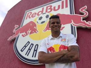 Paulistão: Red Bull Brasil apresenta ex-lateral do Flamengo