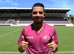 Paulistão: Ferroviária anuncia meia do Vitória, revelação do último Campeonato Baiano