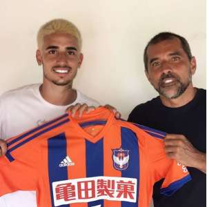Após deixar Ponte Preta, Thiago Galhardo acerta com Albirex Niigata-JAP