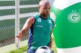 Pernambucano: Santa Cruz contrata Anderson Salles