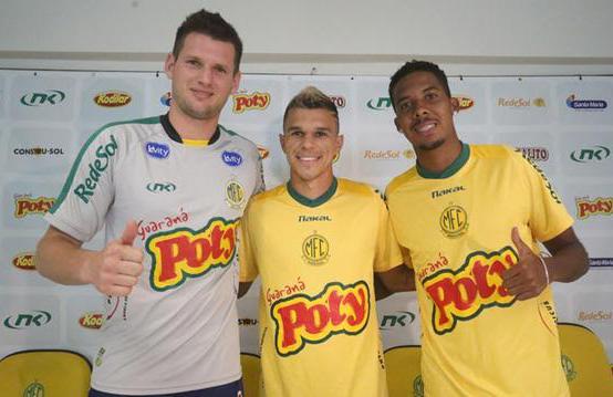 Mirassol apresenta mais três reforços