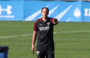 Paulistão: No primeiro jogo-treino de Rogério Ceni, São Paulo goleia por 9 a 1