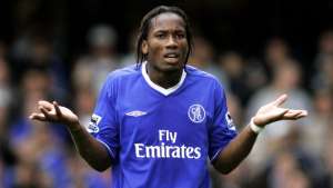 Em conversa com atacante do Corinthians, Drogba diz não saber 'o que está acontecendo'