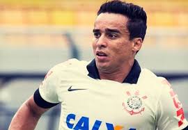 Após rescindir com time da China, Jadson recebe proposta dos sonhos do Atlético-MG