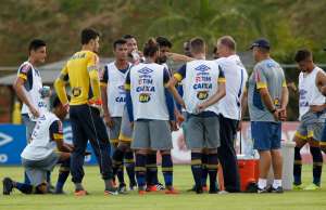 Mineiro: Cruzeiro faz 7 a 0 em amistoso e anuncia Halef, ex-Vitória da Conquista