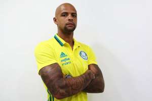 Com Felipe Melo, Palmeiras leva só cinco reforços para Chapecó