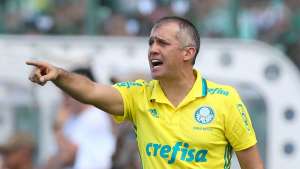 Paulistão: Baptista vê Palmeiras longe ideal e prevê mudanças no time