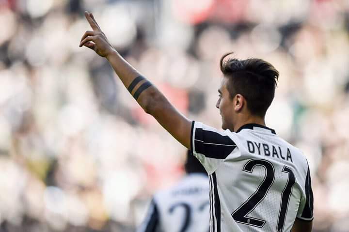 ITALIANO: Atacantes marcam no início, Juventus bate a Lazio e mantém liderança