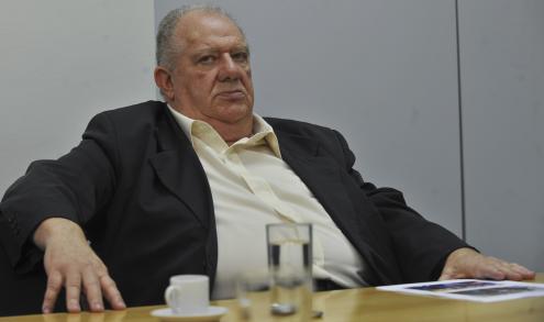 Mustafá Contursi ficou do lado da atual administração