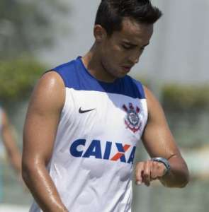 Corinthians continua sonhando com Jadson, Drogba e Pottker antes do Paulistão