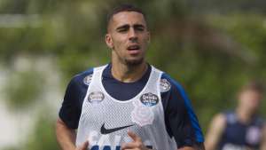 Gabriel vê 'gostinho especial' em estreia pelo Corinthians no Itaquerão
